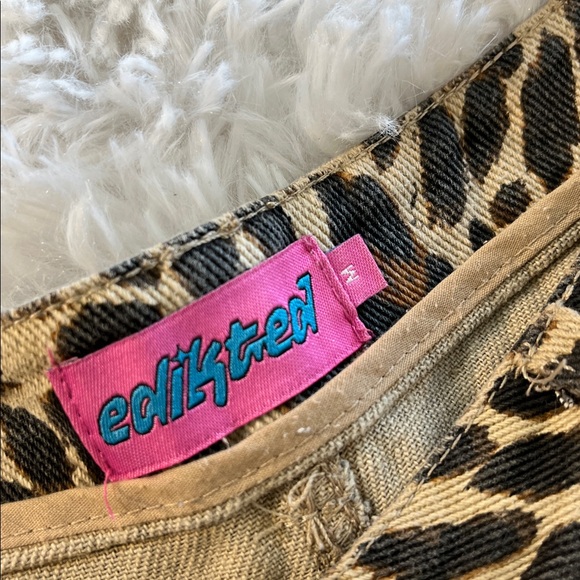 EDIKTED Print Straight Leg Jeans Size Medium - Picture 6 of 8